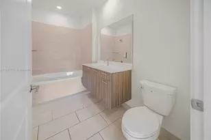 8265 NW 41st St, Doral, FL 33166 - Photo 13