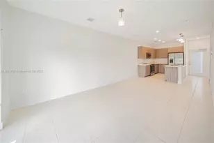 8265 NW 41st St, Doral, FL 33166 - Photo 5