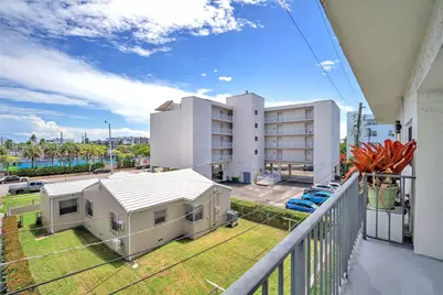 1960 Marseille Dr #304, Miami Beach, FL 33141 - Photo 7