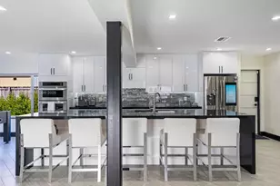 517 S Riverside Dr, Pompano Beach, FL 33062 - Photo 7