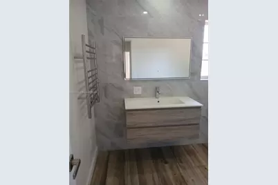 7467 NW 169th Ln, Hialeah, FL 33015 - Photo 7