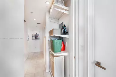 650 NE 32nd St #2101, Miami, FL 33137 - Photo 29