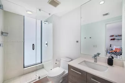 650 NE 32nd St #2101, Miami, FL 33137 - Photo 25