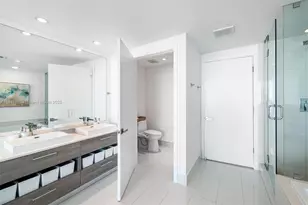 650 NE 32nd St, Miami, FL 33137 - Photo 11