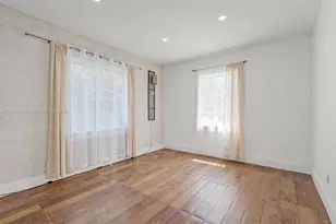 10401 NE 2nd Ave, Miami Shores, FL 33138 - Photo 19