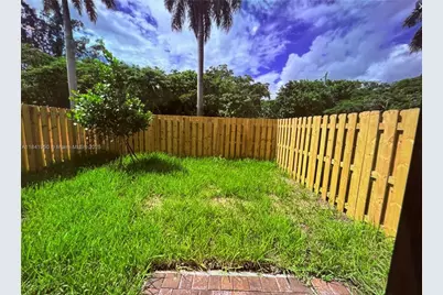 24576 SW 119th Pl #24576, Homestead, FL 33032 - Photo 11