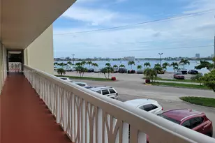 2903 Point E Dr, Aventura, FL 33160 - Photo 13