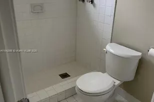 851 SW 9th St, Hallandale Beach, FL 33009 - Photo 7