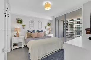 488 NE 18th St, Miami, FL 33132 - Photo 31