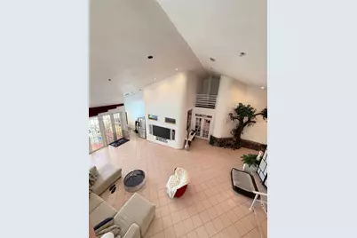 747 W 78th St, Hialeah, FL 33014 - Photo 1
