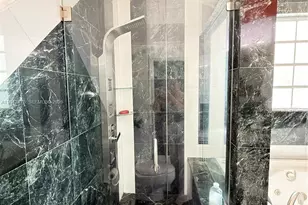 747 W 78th St, Hialeah, FL 33014 - Photo 19