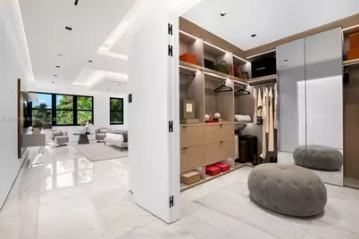 4241 Palm Ln, Miami, FL 33137 - Photo 53