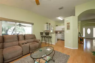 460 SE 24th Dr, Homestead, FL 33033 - Photo 7