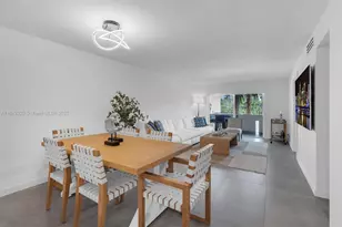 300 Galen Dr, Key Biscayne, FL 33149 - Photo 1