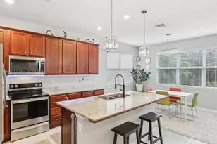 1402 Myrtle Oak Ter, Hollywood, FL 33021 - Photo 15