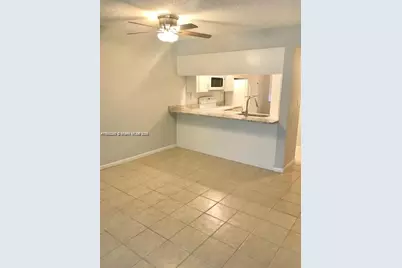 6800 Cypress Rd #407, Plantation, FL 33317 - Photo 5