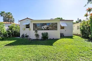 8826 Emerson Ave, Surfside, FL 33154 - Photo 25