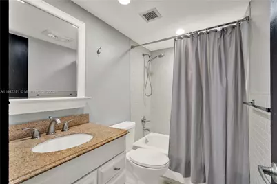 950 Hillcrest Dr #414, Hollywood, FL 33021 - Photo 23
