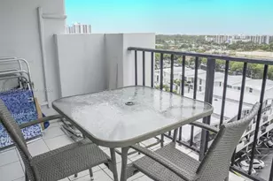 2780 NE 183rd St, Aventura, FL 33160 - Photo 13