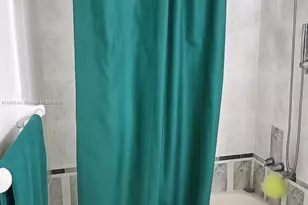 801 NW 47th Ave, Miami, FL 33126 - Photo 11