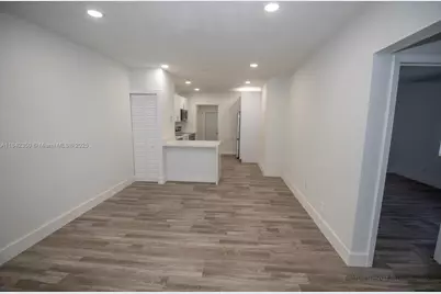 3045 SW 21st St, Miami, FL 33145 - Photo 15