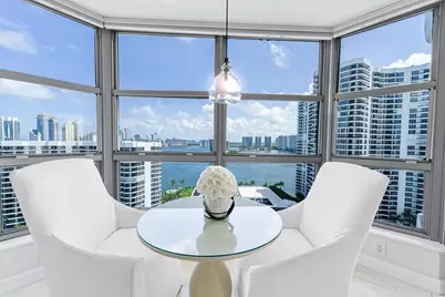 3500 Mystic Pointe Dr #2101, Aventura, FL 33180 - Photo 1