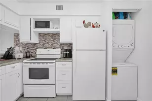 9159 SW 141st Pl, Miami, FL 33186 - Photo 13