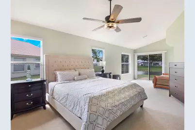 2549 Egret Lake Dr, Greenacres, FL 33413 - Photo 27