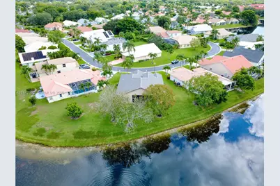 2549 Egret Lake Dr, Greenacres, FL 33413 - Photo 5