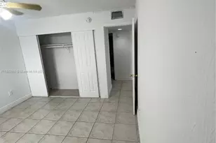 10500 SW 108th Ave, Miami, FL 33176 - Photo 7