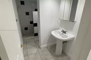 10500 SW 108th Ave, Miami, FL 33176 - Photo 13