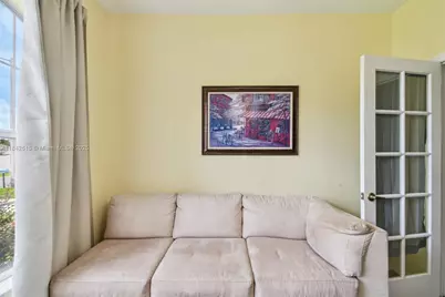 419 Cierra Oaks Cir, Other City - In The State Of Florida, FL 32159 - Photo 13