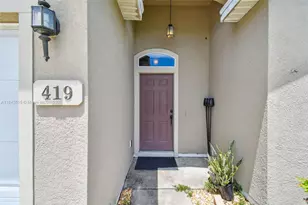 419 Cierra Oaks Cir, Other City - In The State Of Florida, FL 32159 - Photo 3