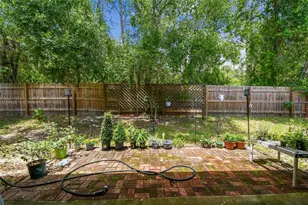 419 Cierra Oaks Cir, Other City - In The State Of Florida, FL 32159 - Photo 33