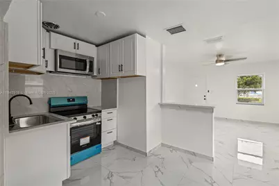 306 Modest Street, Lakeland, FL 33805 - Photo 5