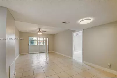 114 Lake Anne Dr #114, West Palm Beach, FL 33411 - Photo 13