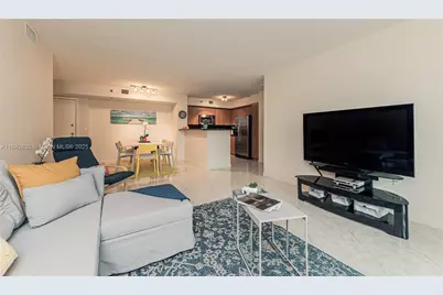 19801 E Country Club Dr #4303, Aventura, FL 33180 - Photo 9