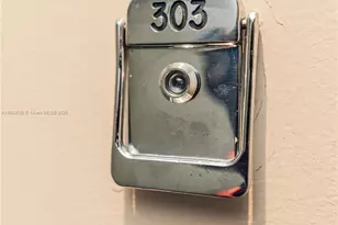 19801 E Country Club Dr, Aventura, FL 33180 - Photo 47