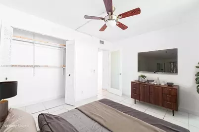 110 Lake Emerald Dr #403, Oakland Park, FL 33309 - Photo 17