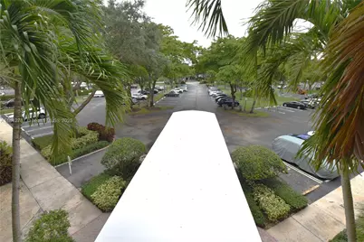 3800 Oaks Clubhouse Dr #309, Pompano Beach, FL 33069 - Photo 31