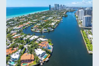 498 N Parkway Pkwy, Golden Beach, FL 33160 - Photo 79