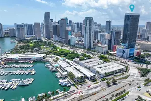 398 NE 5th St, Miami, FL 33132 - Photo 33