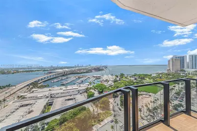 398 NE 5th St #1711, Miami, FL 33132 - Photo 23