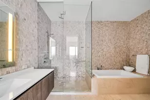 88 SW 7th St, Miami, FL 33130 - Photo 13