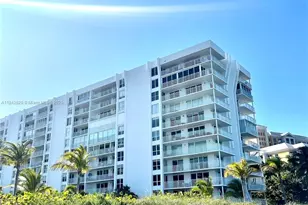 607 Ocean Dr, Key Biscayne, FL 33149 - Photo 9