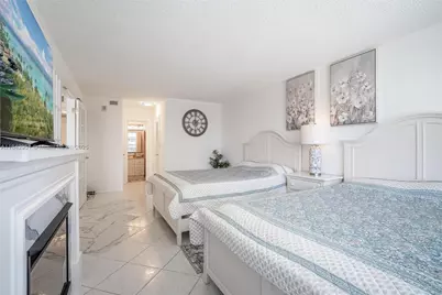 [Address not provided], Hallandale Beach, FL 33009 - Photo 9