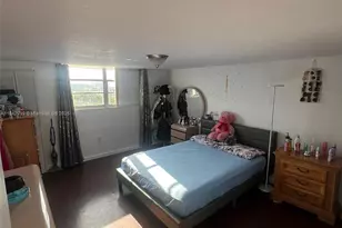 5050 NW 7th St, Miami, FL 33126 - Photo 9