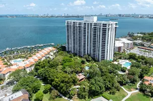 4000 Towerside Terrace, Miami, FL 33138 - Photo 29