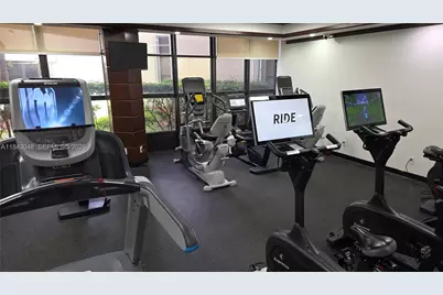 [Address not provided], Aventura, FL 33160 - Photo 39