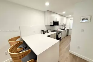 72 S 7, Naples, FL 34102 - Photo 13